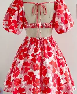 Soleia Vestido de linha A com Top Cortado e Manga Puff com Imprimir Floral para as férias feminino, S R$ 76,49 Shein Frete grátis Regular · Poliéster